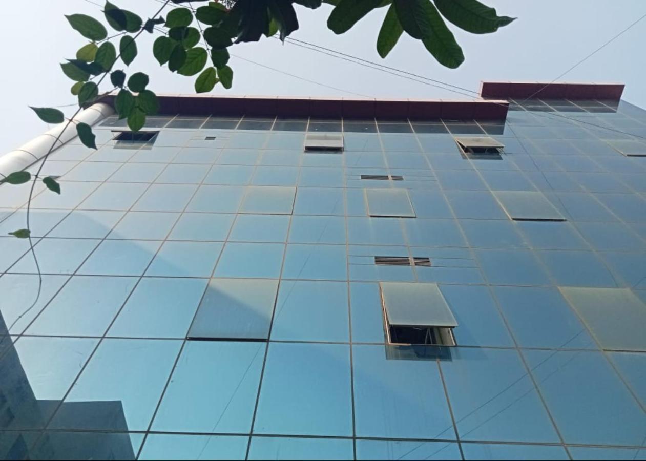 Hotel Amenda International Нью-Дели Экстерьер фото